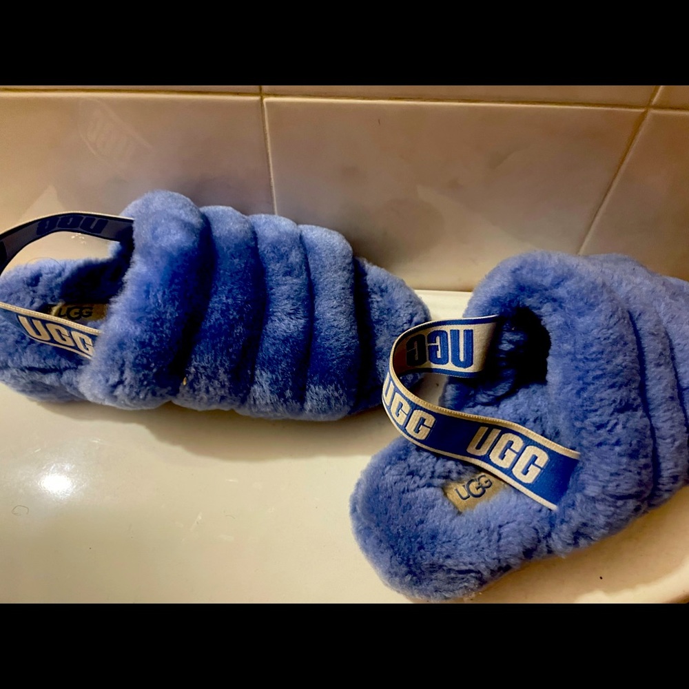 Ugg girls size 7